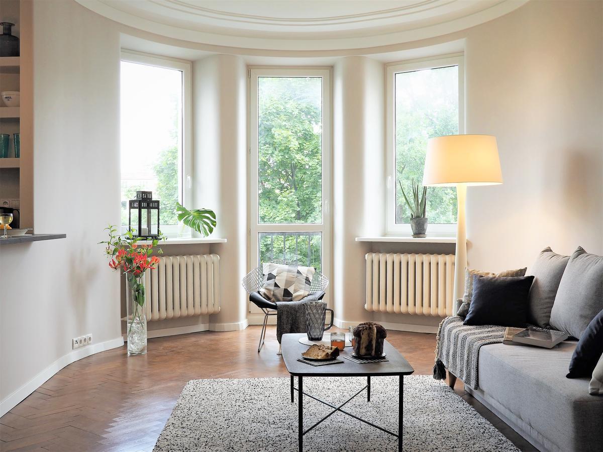 Classic Apartment In وارسو المظهر الخارجي الصورة