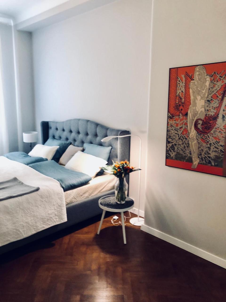 Classic Apartment In وارسو المظهر الخارجي الصورة